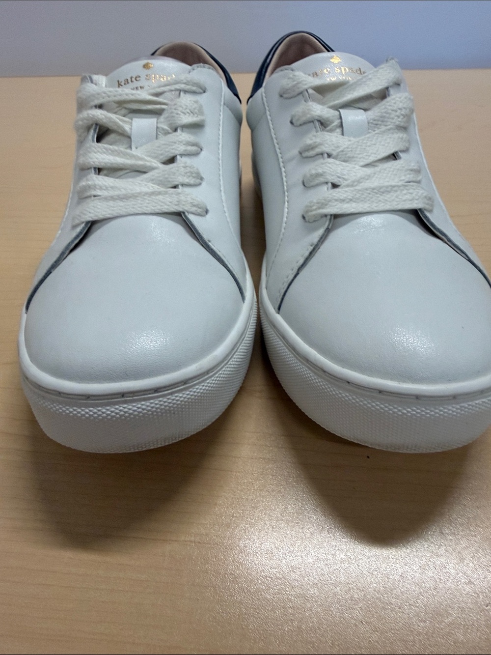 Kate Spade Alanna White Leather Sneakers Navy Accent Excellent Condition 8.5 - Picture 8 of 15